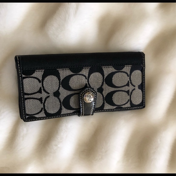 Coach signature bifold wallet - Picture 2 of 6
